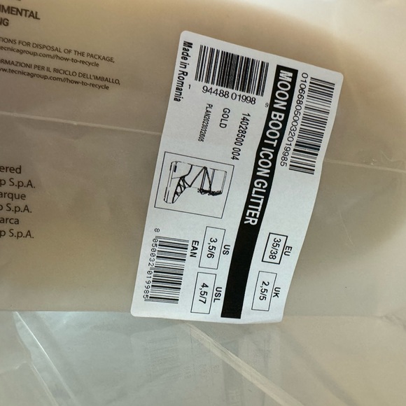 Glitter Moon Boot - Picture 14 of 16